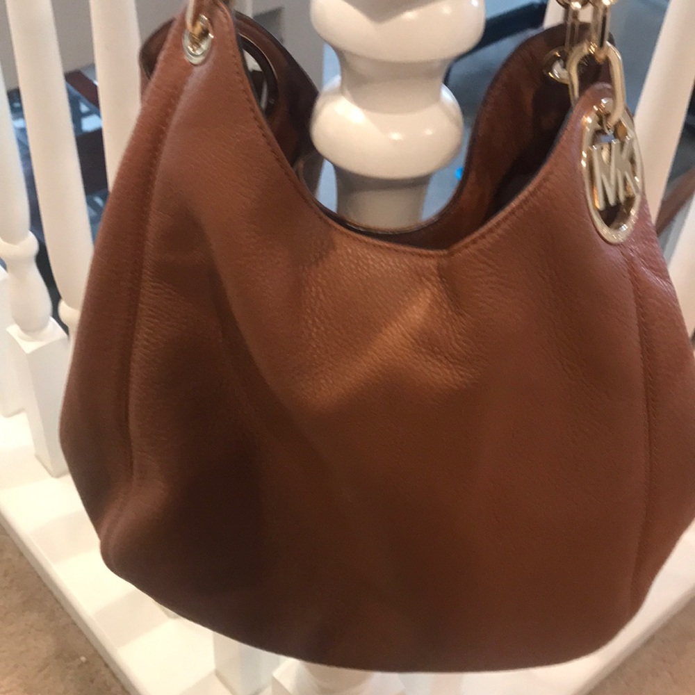 Michael Kors LIKE NEW LIGHTLY USED purse